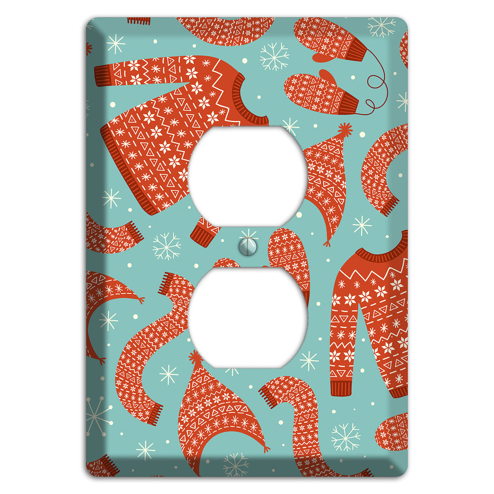 Cozy Knits & Mittens Duplex Outlet Wallplate