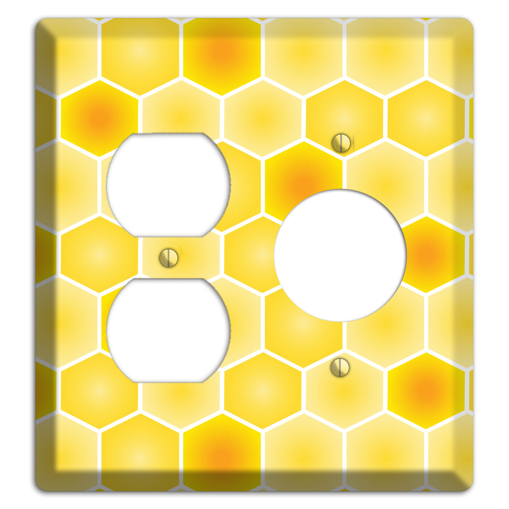 Liquid Gold Lattice Duplex / Receptacle Wallplate