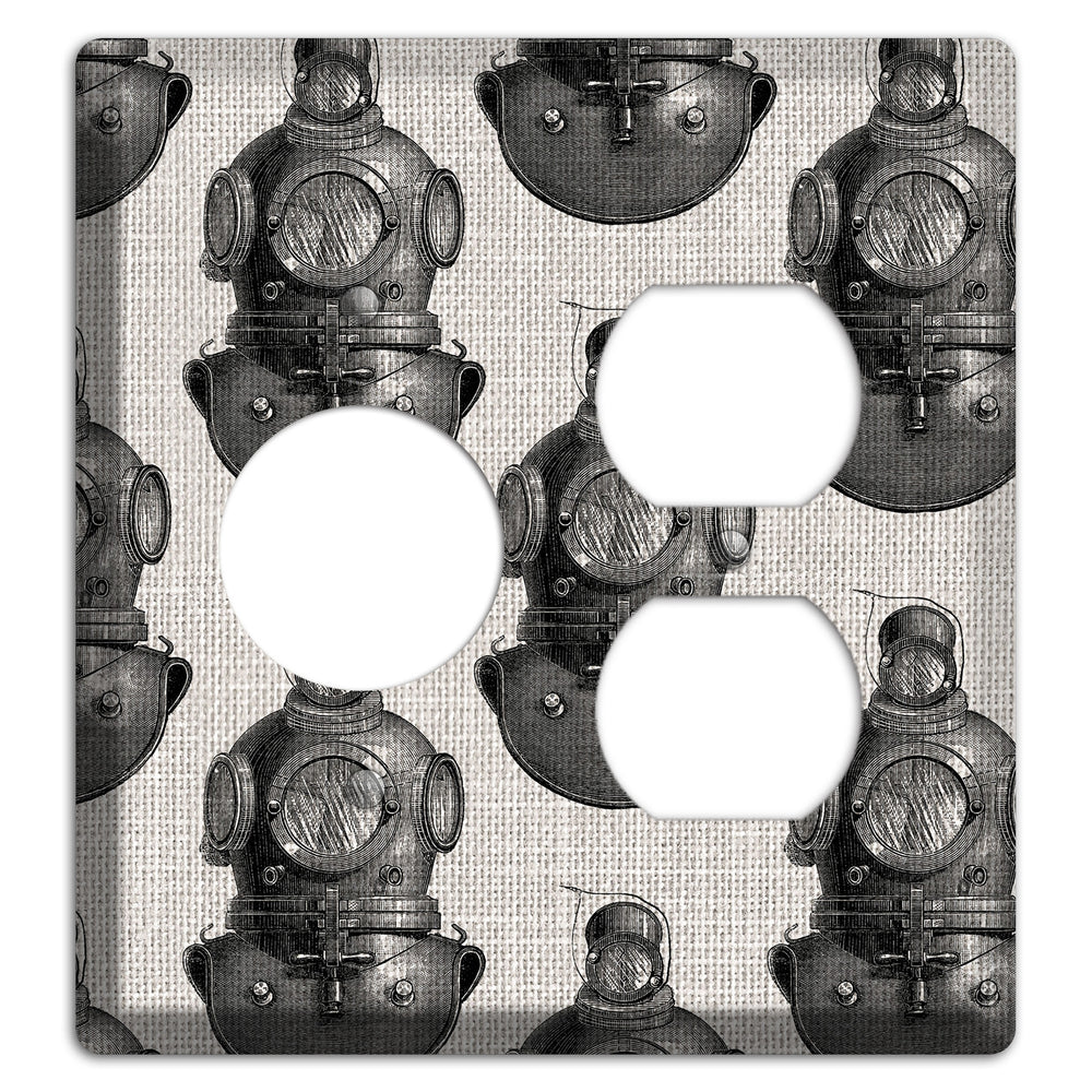 Deep Diver Receptacle / Duplex Wallplate