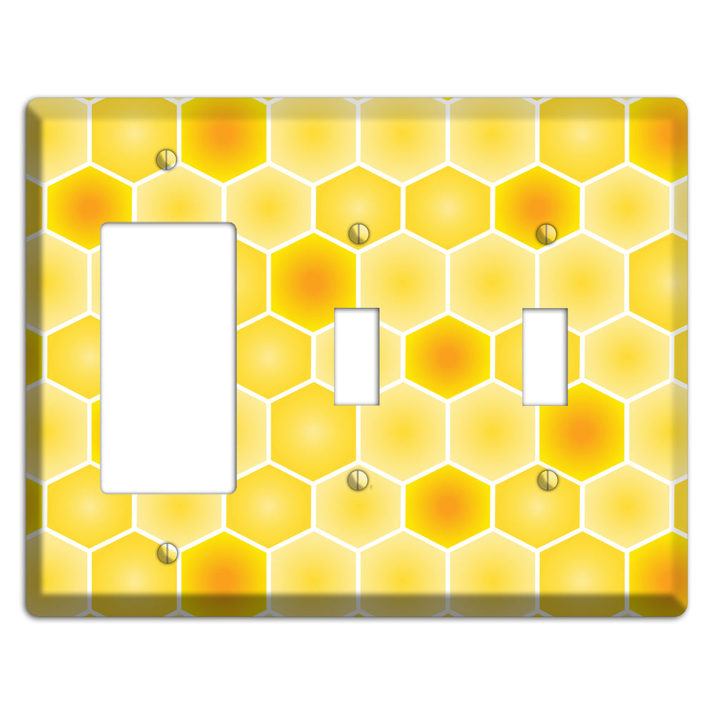 Liquid Gold Lattice Rocker / 2 Toggle Wallplate