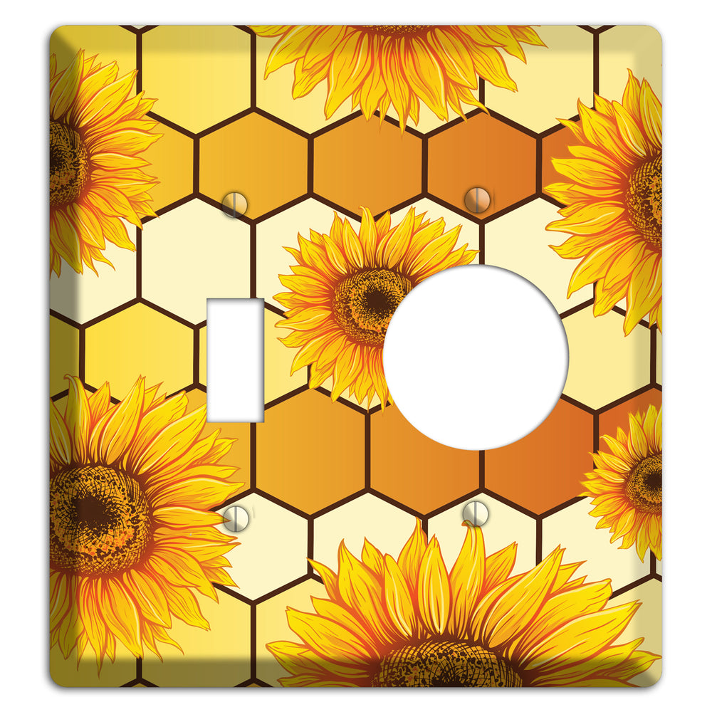 Honeycomb Solstice Toggle / Receptacle Wallplate