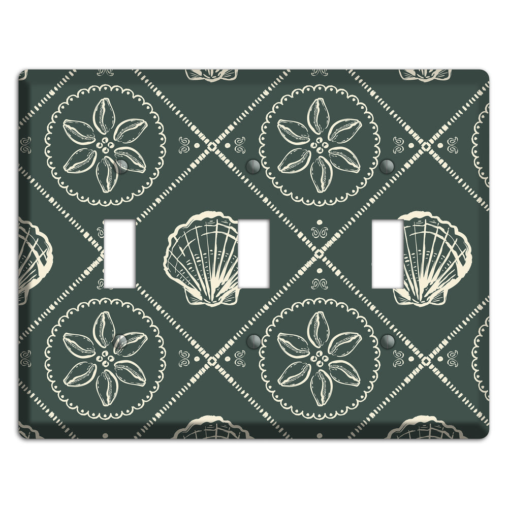 Slate Cowrie Medallion 3 Toggle Wallplate