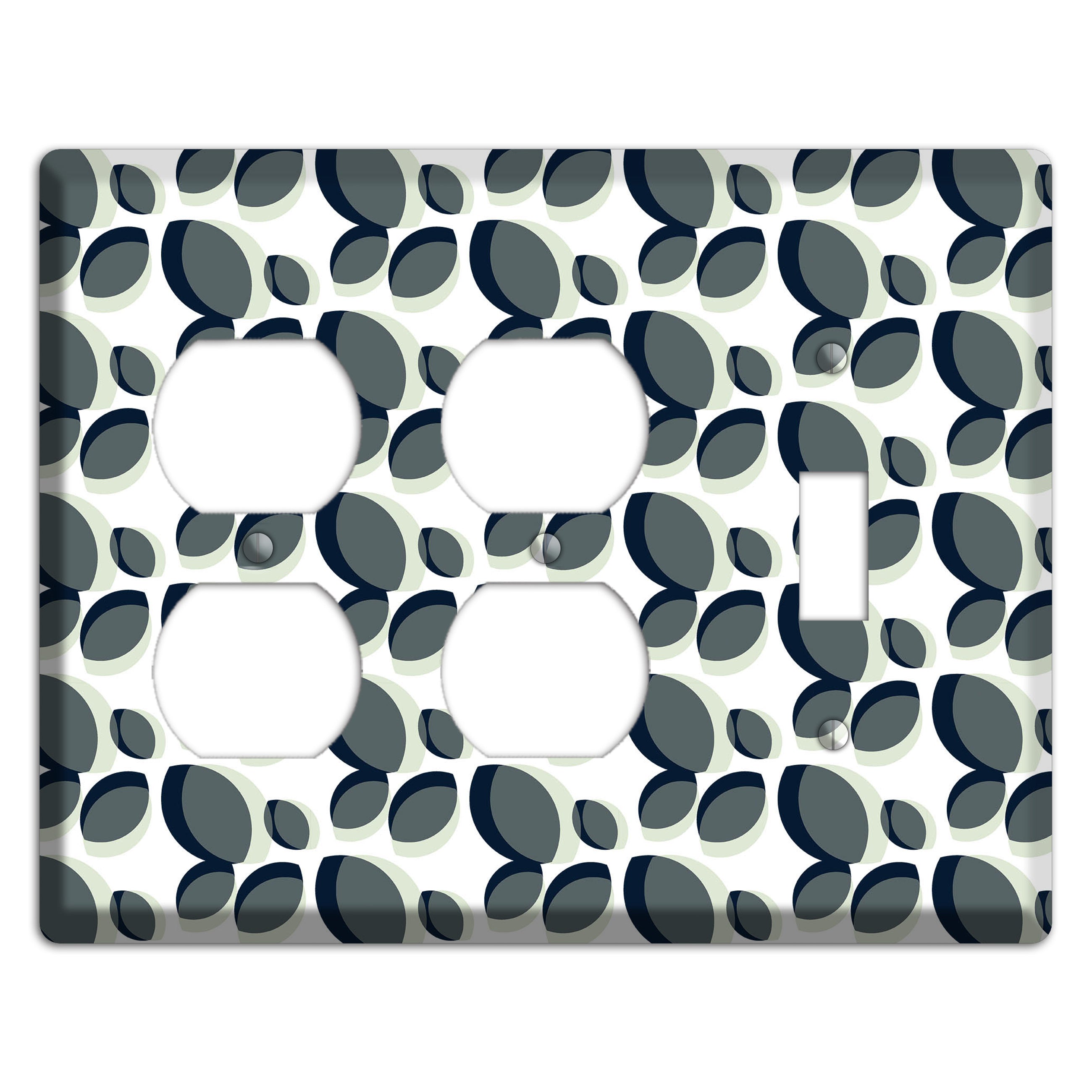Leaves Style E 2 Duplex / Toggle Wallplate