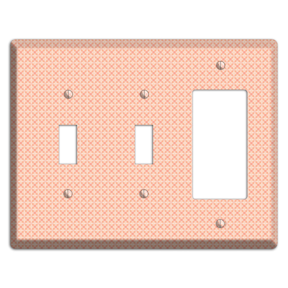 Peach Quatrefoil 2 Toggle / Rocker Wallplate