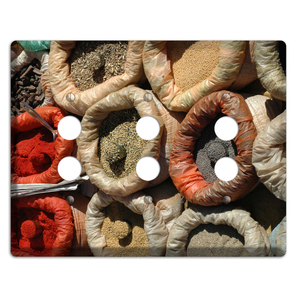 Spices 3 Pushbutton Wallplate