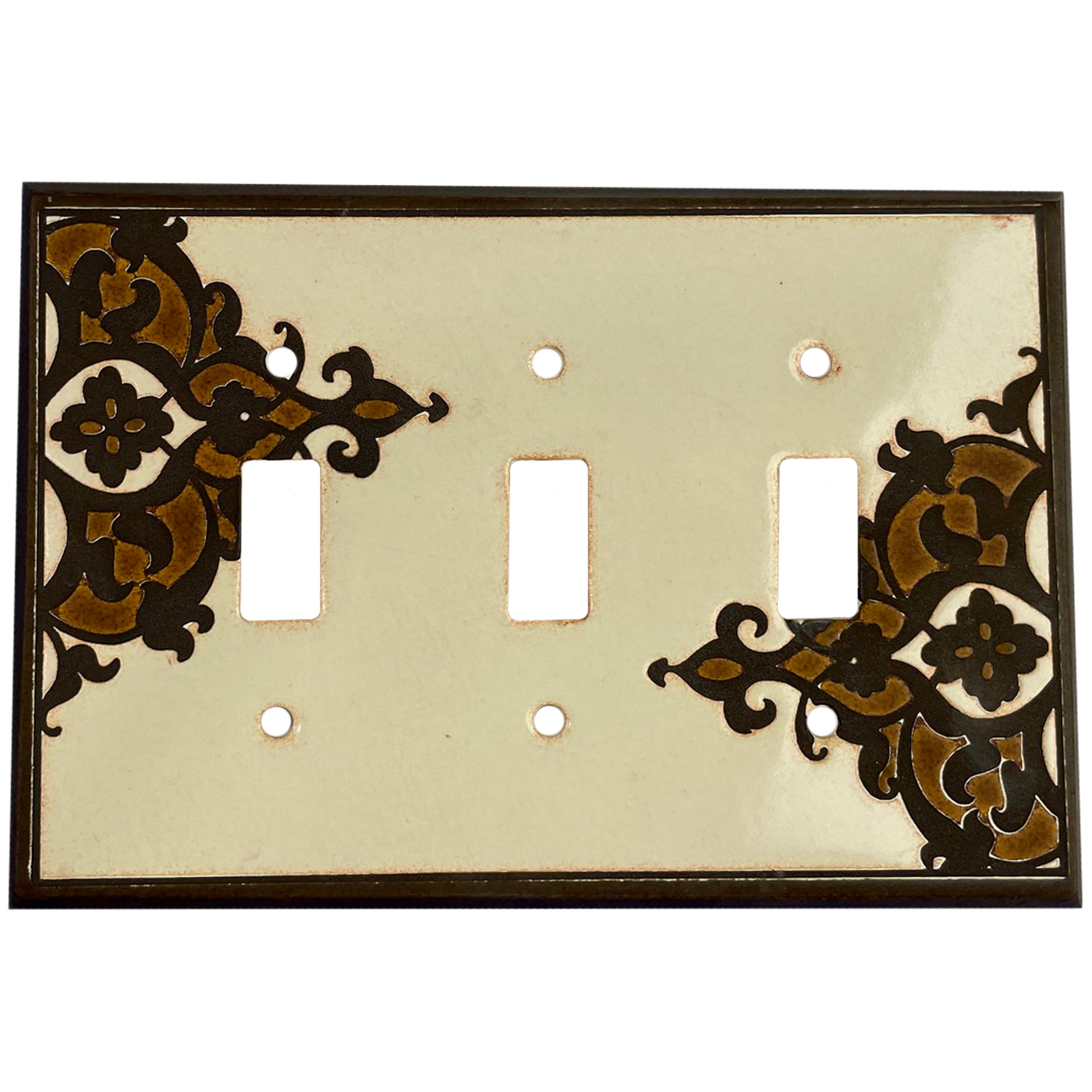 Finials - Cream Cover Plates 3 Toggle Wallplate