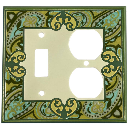 Paisley - Green Cover Plates Toggle / Duplex Wallplate