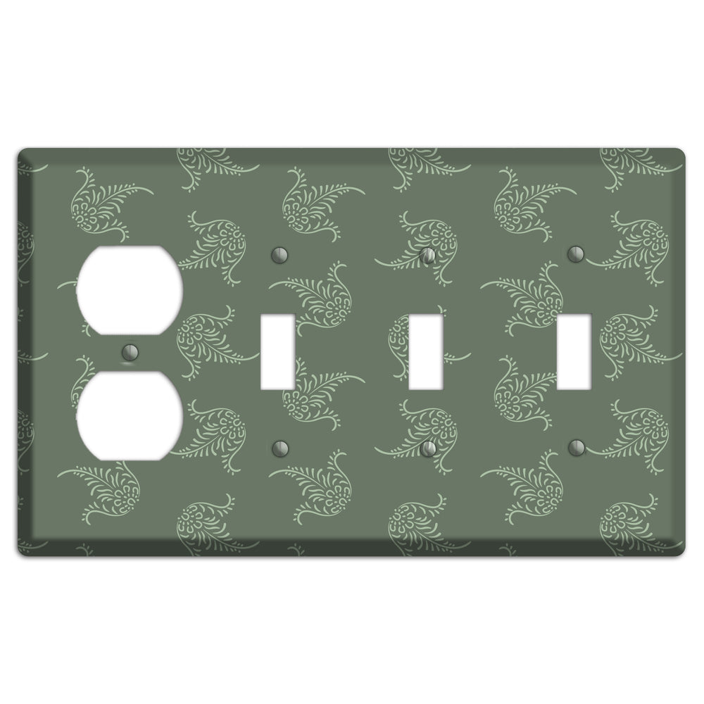 Moss Trefoil Cartouche Duplex / 3 Toggle Wallplate