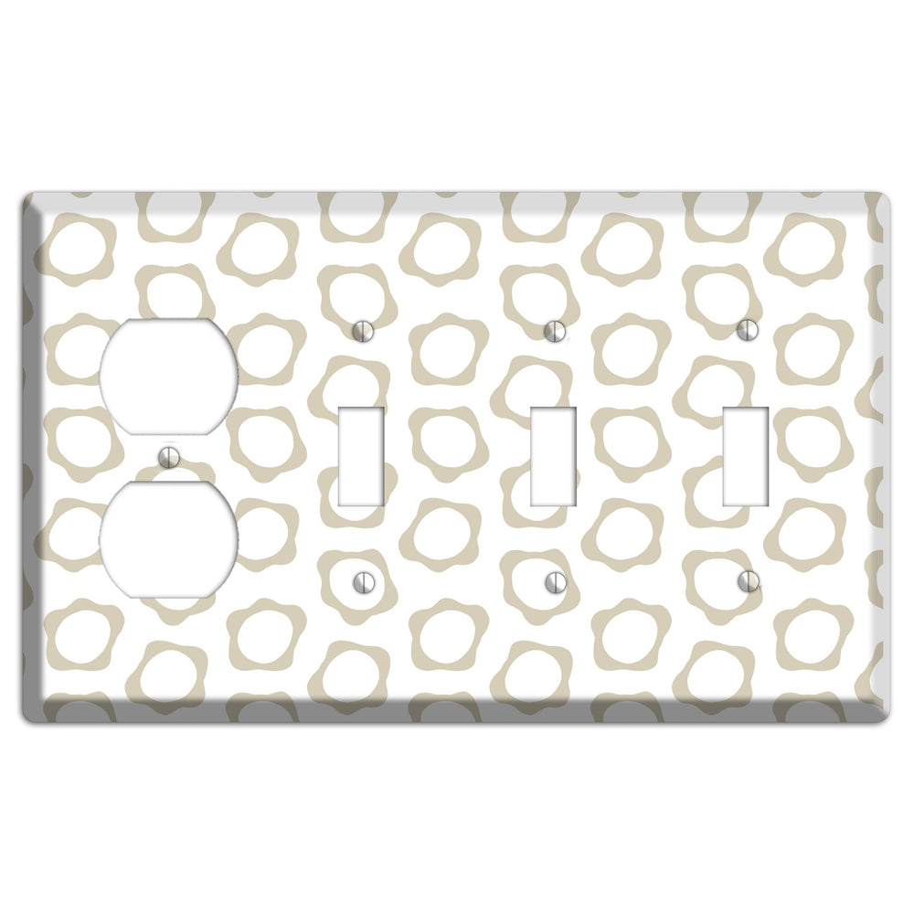 Simple Scandanavian Style X Duplex / 3 Toggle Wallplate