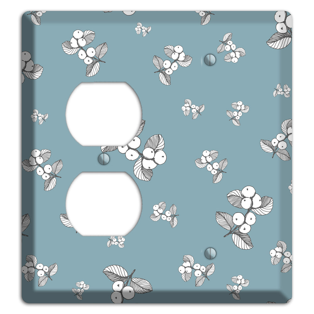 Wildlife Berry Bloom Duplex / Blank Wallplate