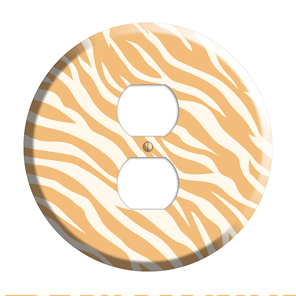 White Tiger Duplex Outlet Wallplate