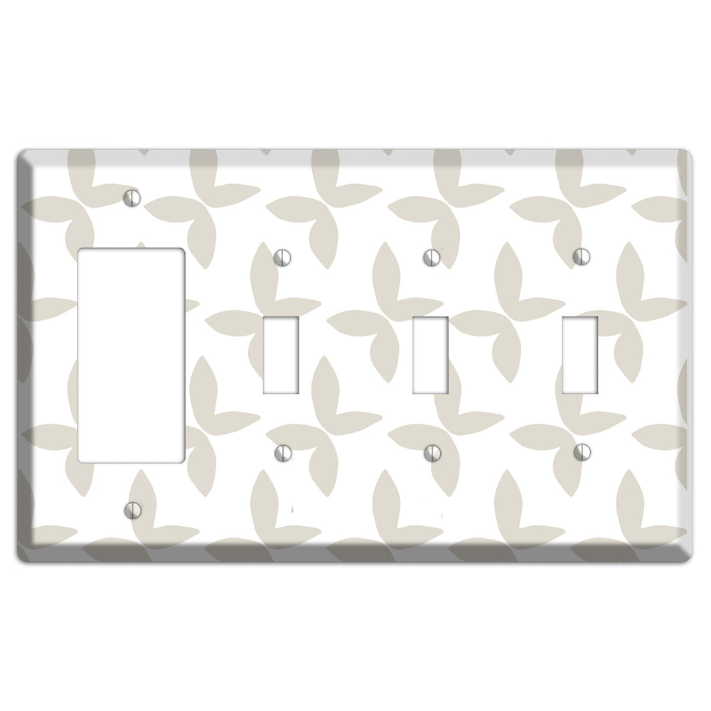 Simple Scandanavian Style O Rocker / 3 Toggle Wallplate