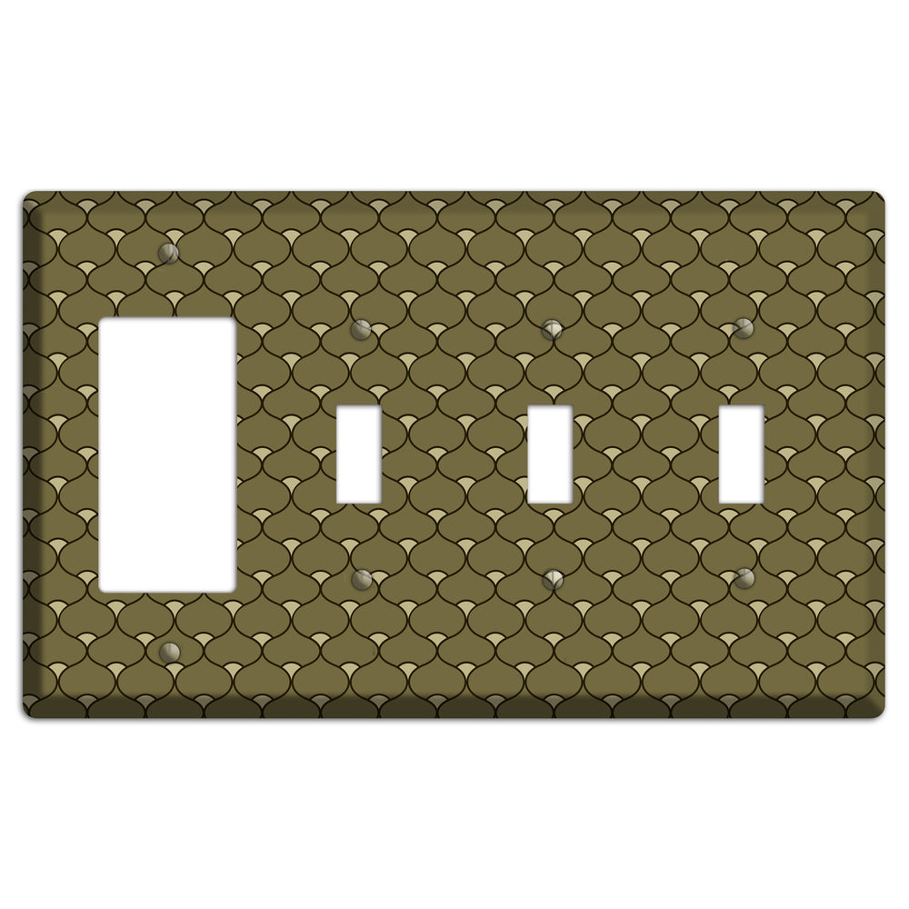 Brown Deco Scallop Rocker / 3 Toggle Wallplate