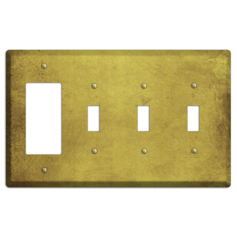 Husk Vintage Grunge Rocker / 3 Toggle Wallplate