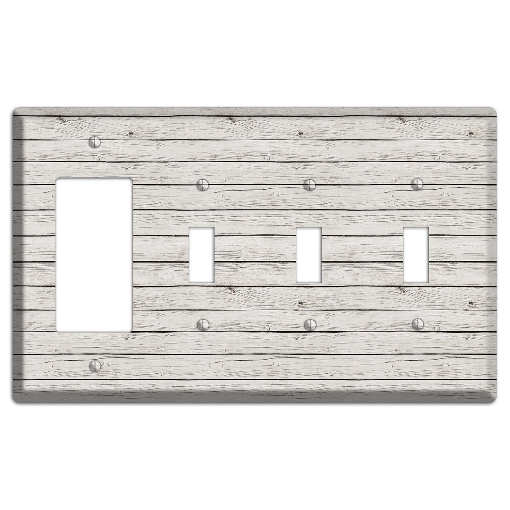 Cloudy Antique Rocker / 3 Toggle Wallplate