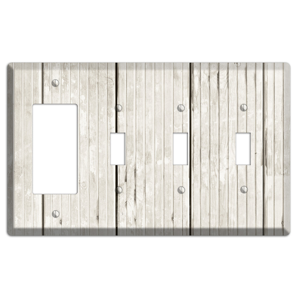Cararra Antique Rocker / 3 Toggle Wallplate