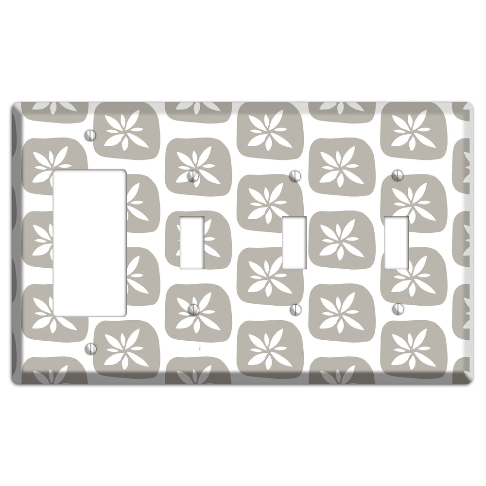 Simple Scandanavian Style GG Rocker / 3 Toggle Wallplate