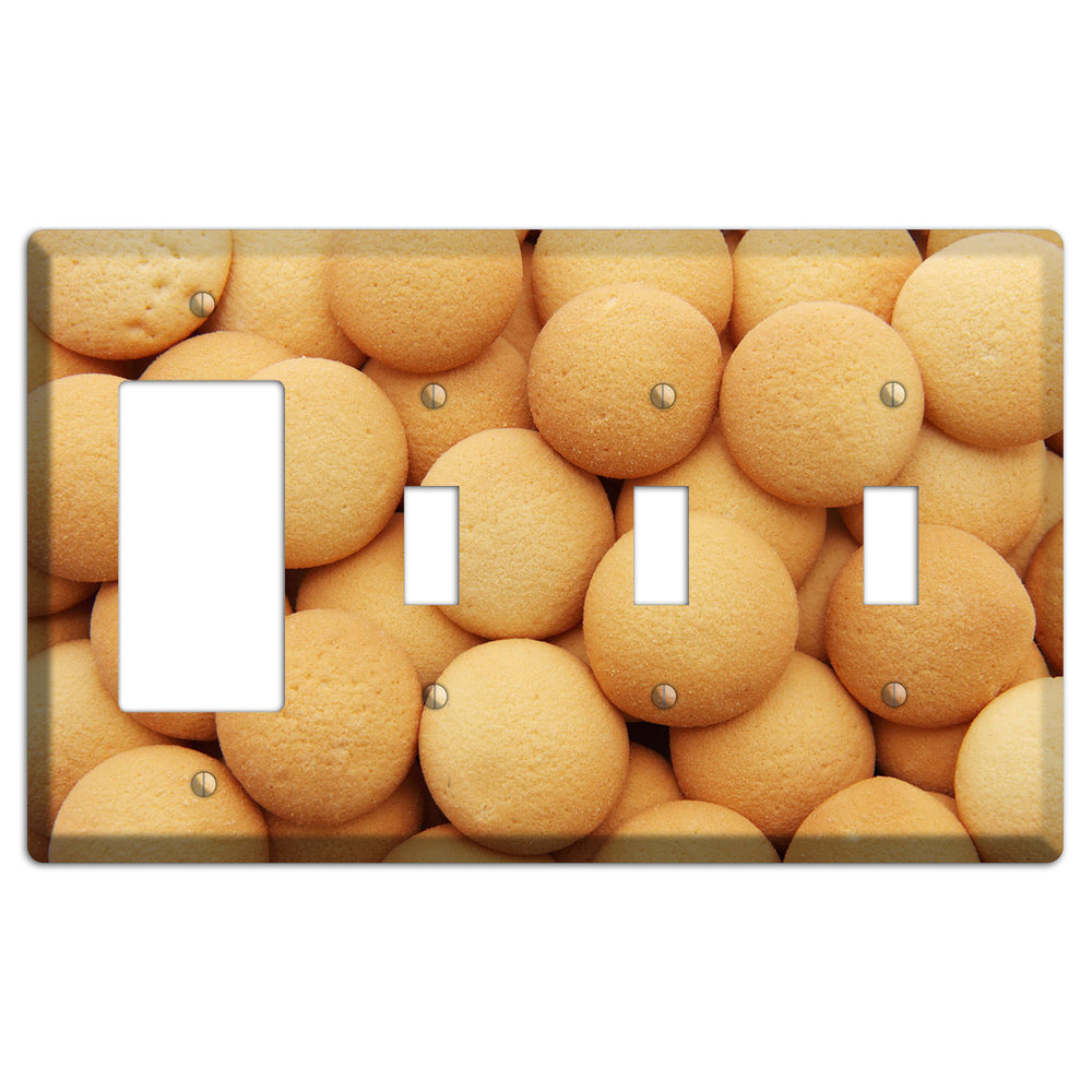 Wafers Rocker / 3 Toggle Wallplate