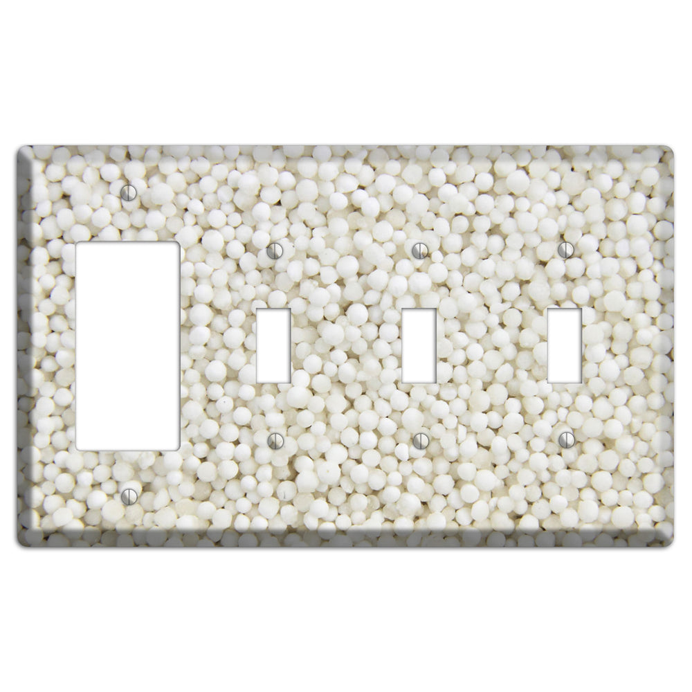 Tapioca Rocker / 3 Toggle Wallplate