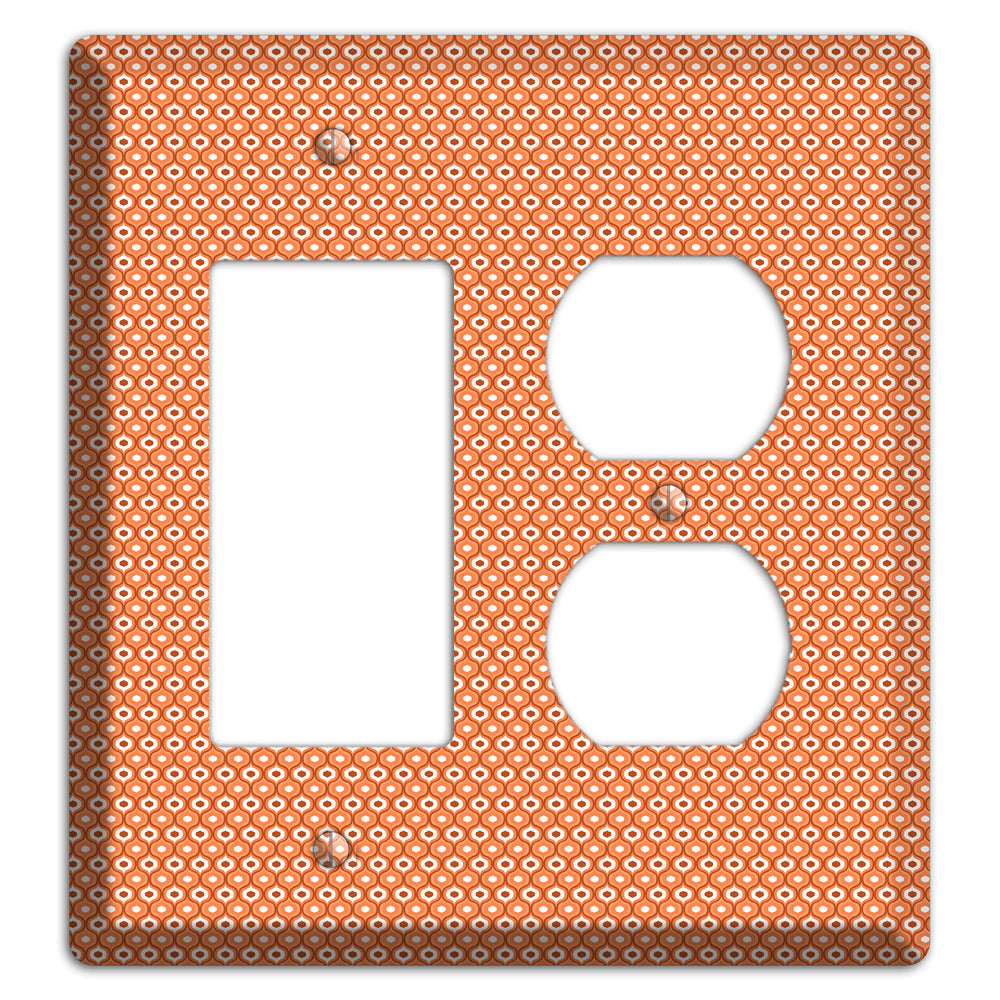 Coral Tiny Double Scallop Rocker / Duplex Wallplate