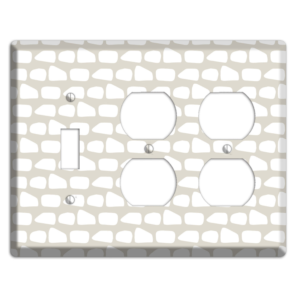Simple Scandanavian Style Q Toggle / 2 Duplex Wallplate